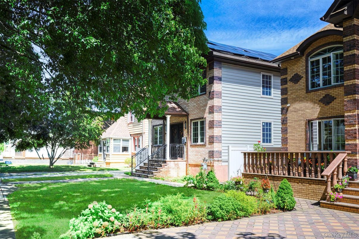 Exterior, Solar Panels