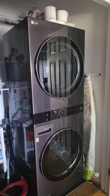 Interior, Utility Closets, Washer