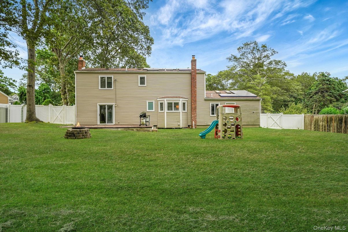 Backyard, Exterior, Playground, Solar Panels