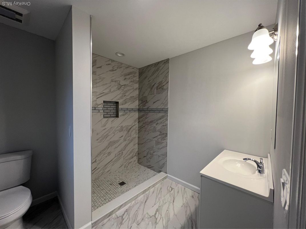 Bathroom, Interior, Marble, Marble Walls