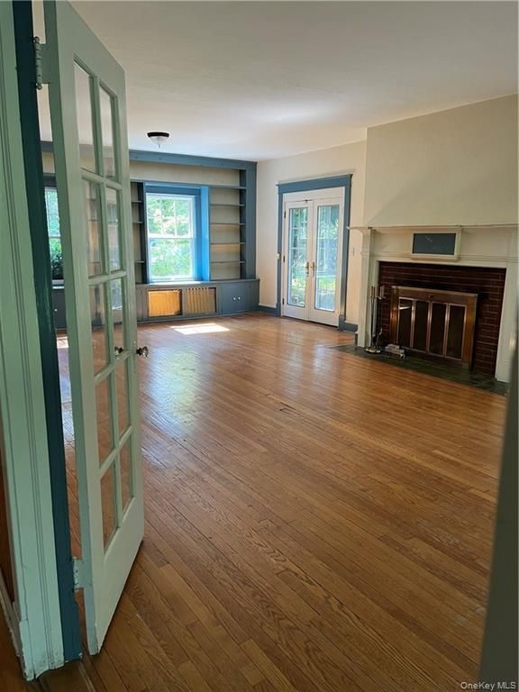 Empty room, Fireplace, Interior, Wood Texture Flooring