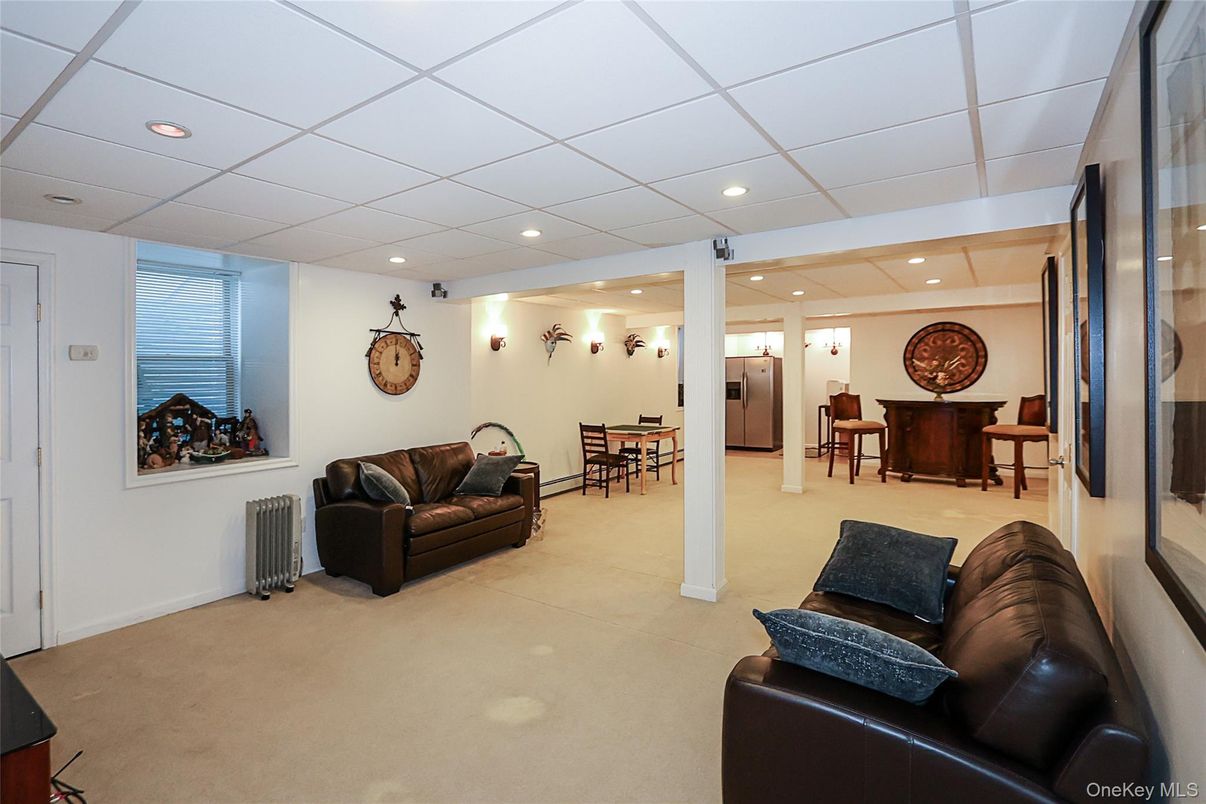 Dining room, Interior, Living room, Recessed Lighting