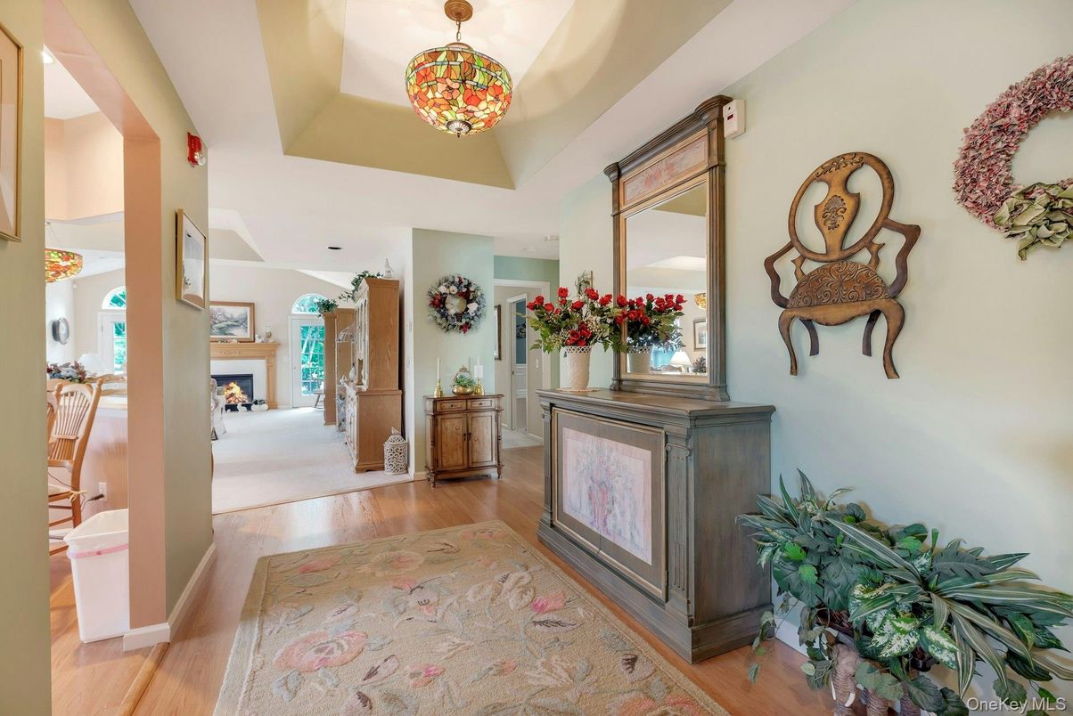 Fireplace, Interior, Pendant Lights, Wood Texture Flooring