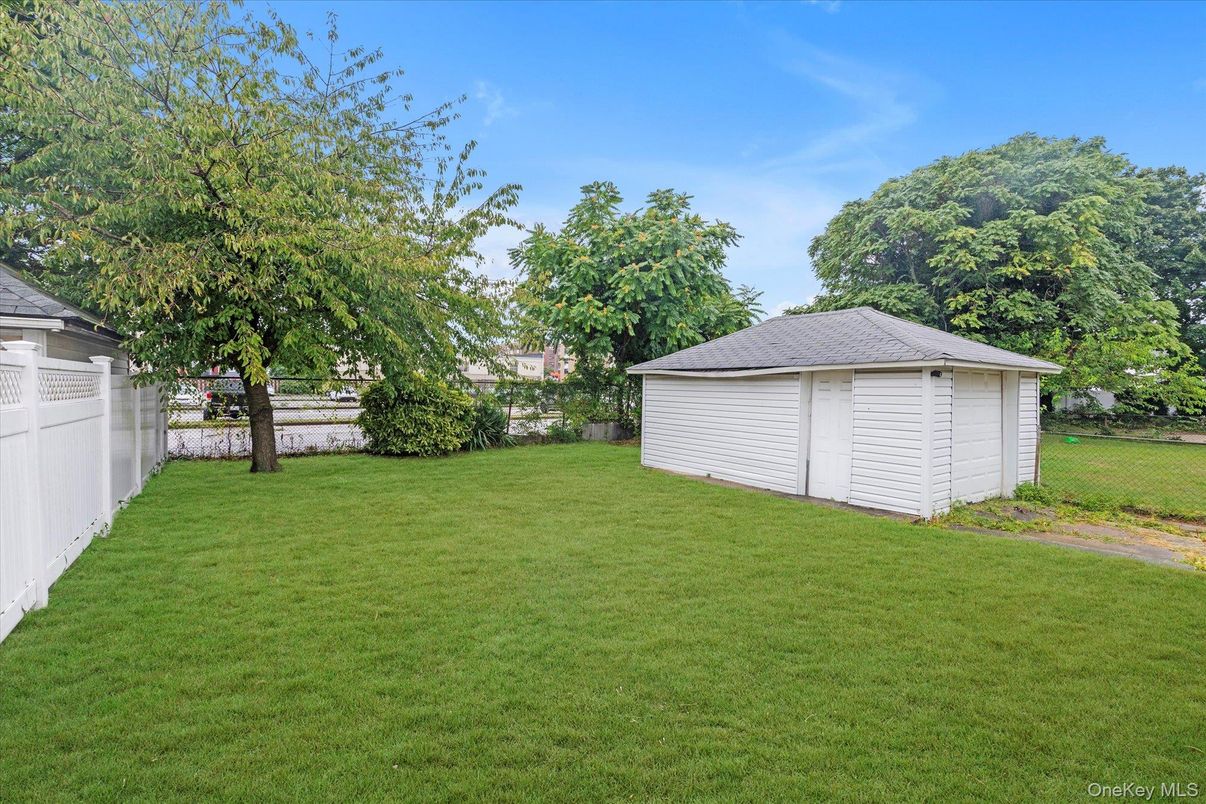 Backyard, Detached Garage, Exterior