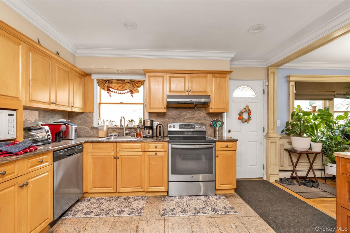 Interior, Kitchen, Recessed Lighting, Stainless Steel Appliances