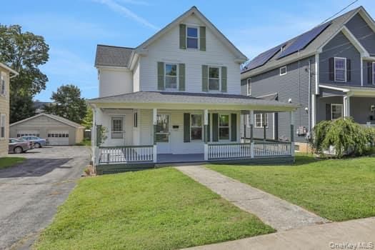 Backyard, Exterior, Facade, Solar Panels, Farmhouse