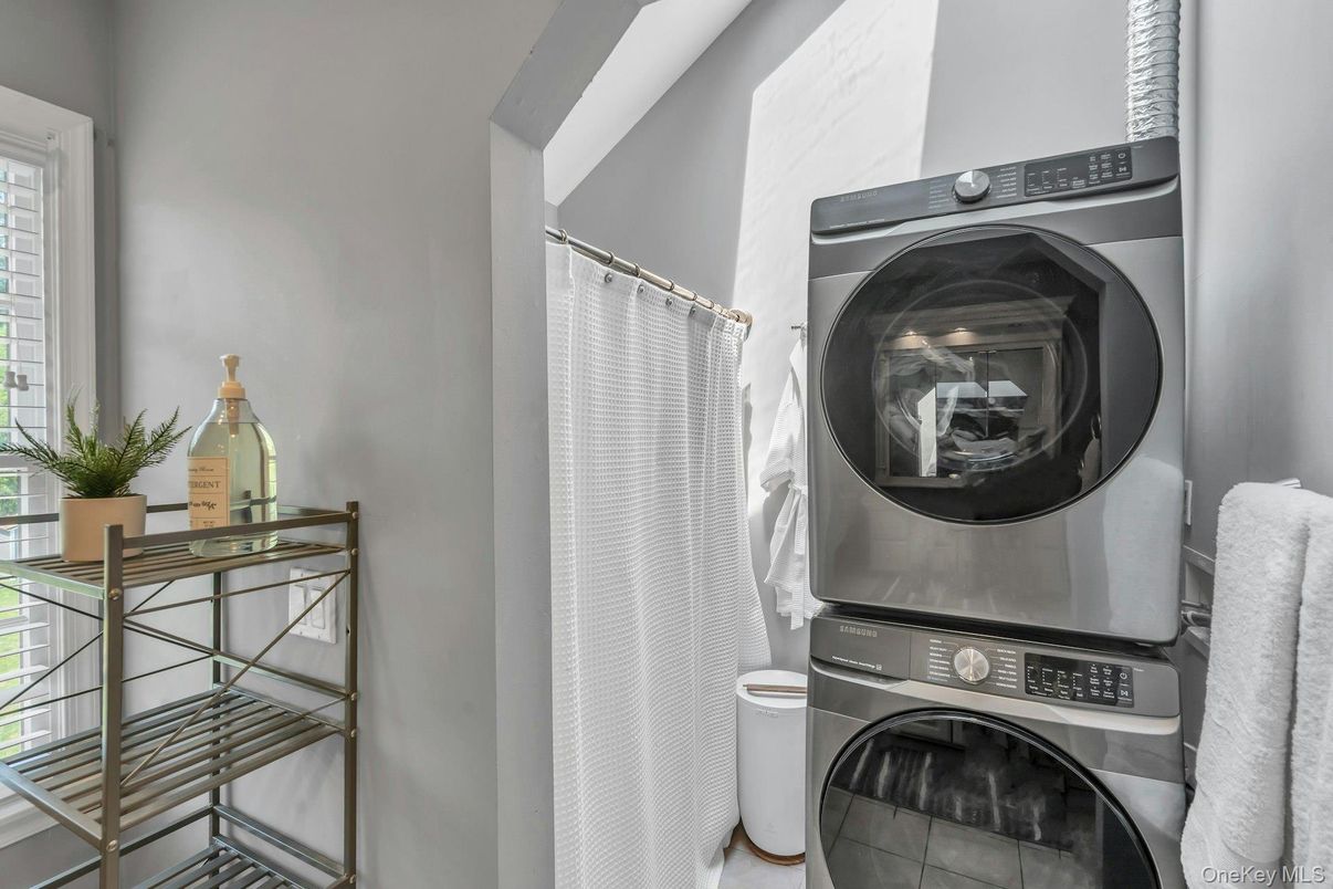 Interior, Utility Closets, Washer