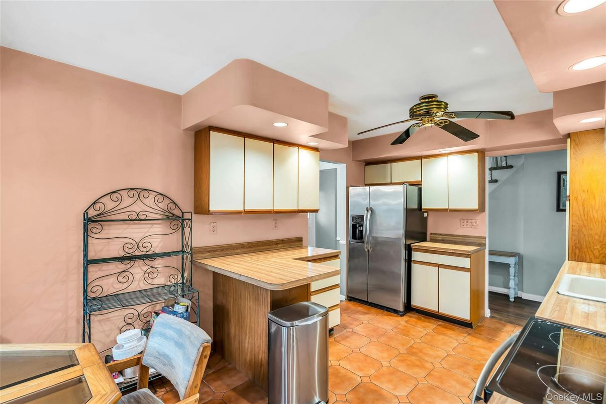Interior, Kitchen, Recessed Lighting