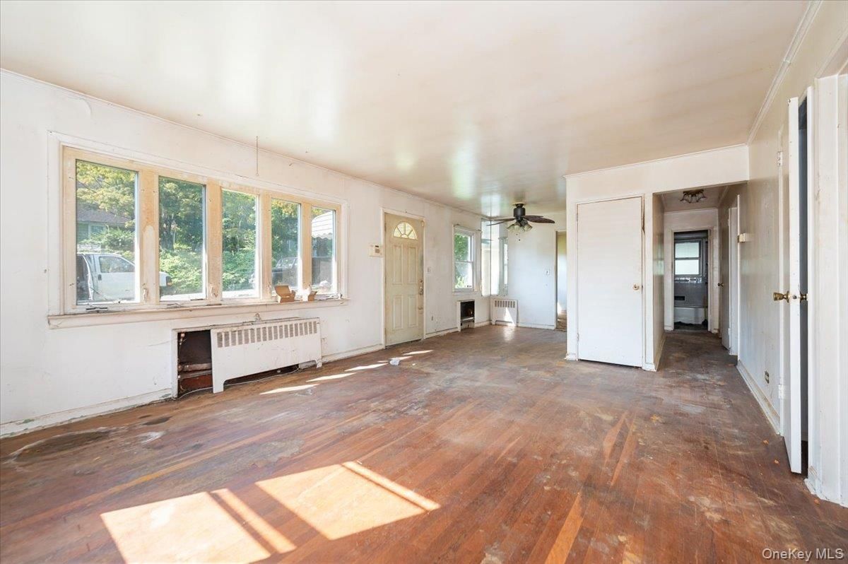 Empty room, Interior, Wood Texture Flooring