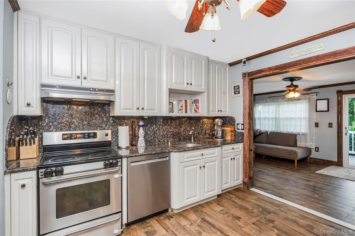 Interior, Kitchen, Wood Texture Flooring