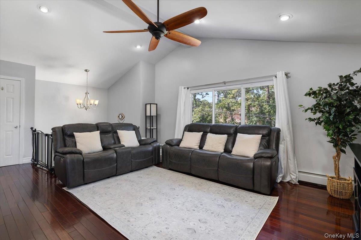 Chandelier, Dining room, Interior, Living room, Recessed Lighting, Wood Texture Flooring