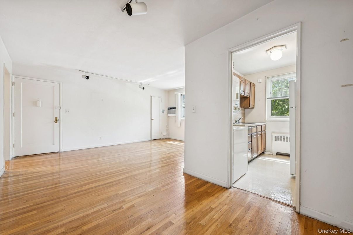Empty room, Interior, Kitchen, Wood Texture Flooring