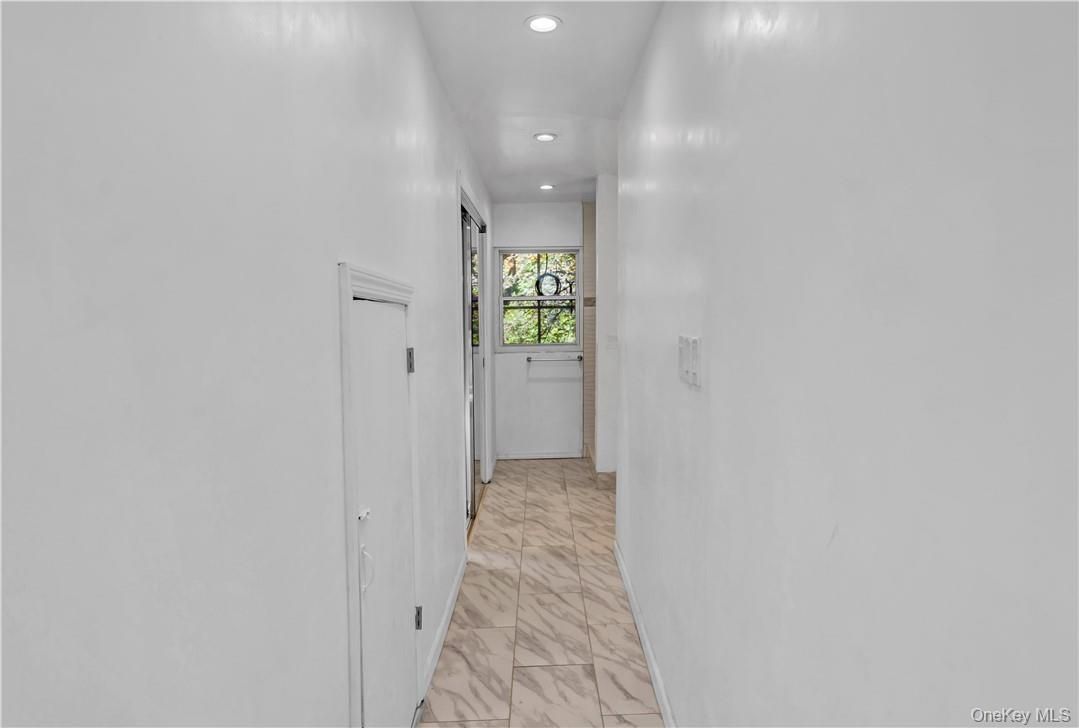 Interior, Marble, Recessed Lighting