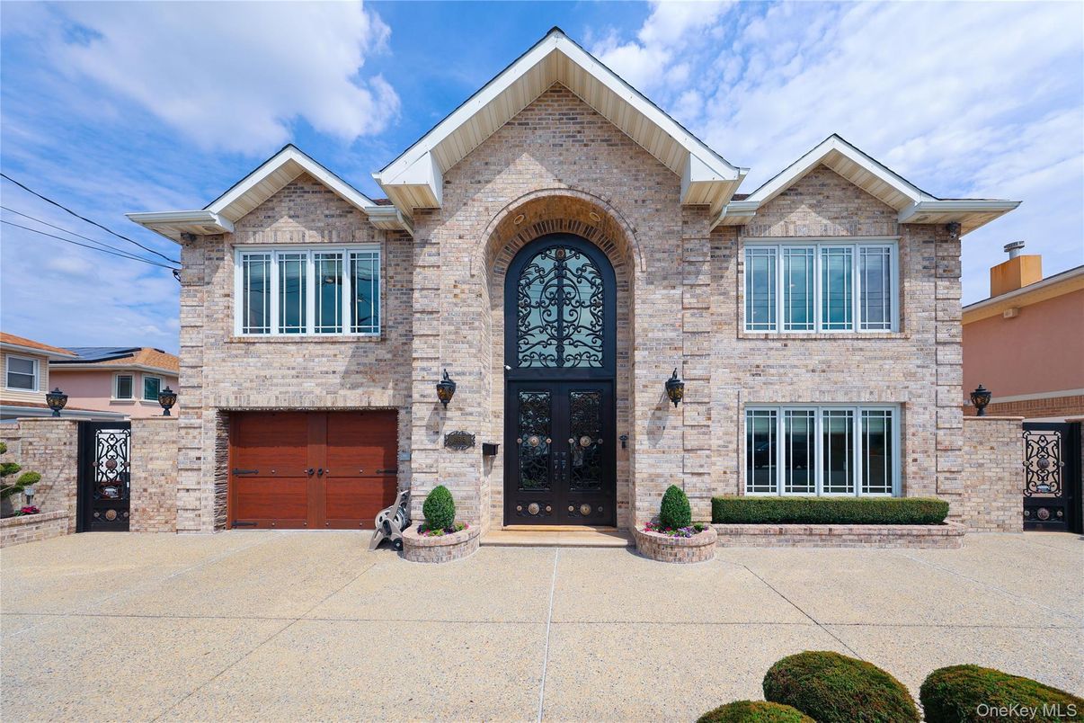 Attached, Exterior, Facade, Brick Facade, Brick Traditional