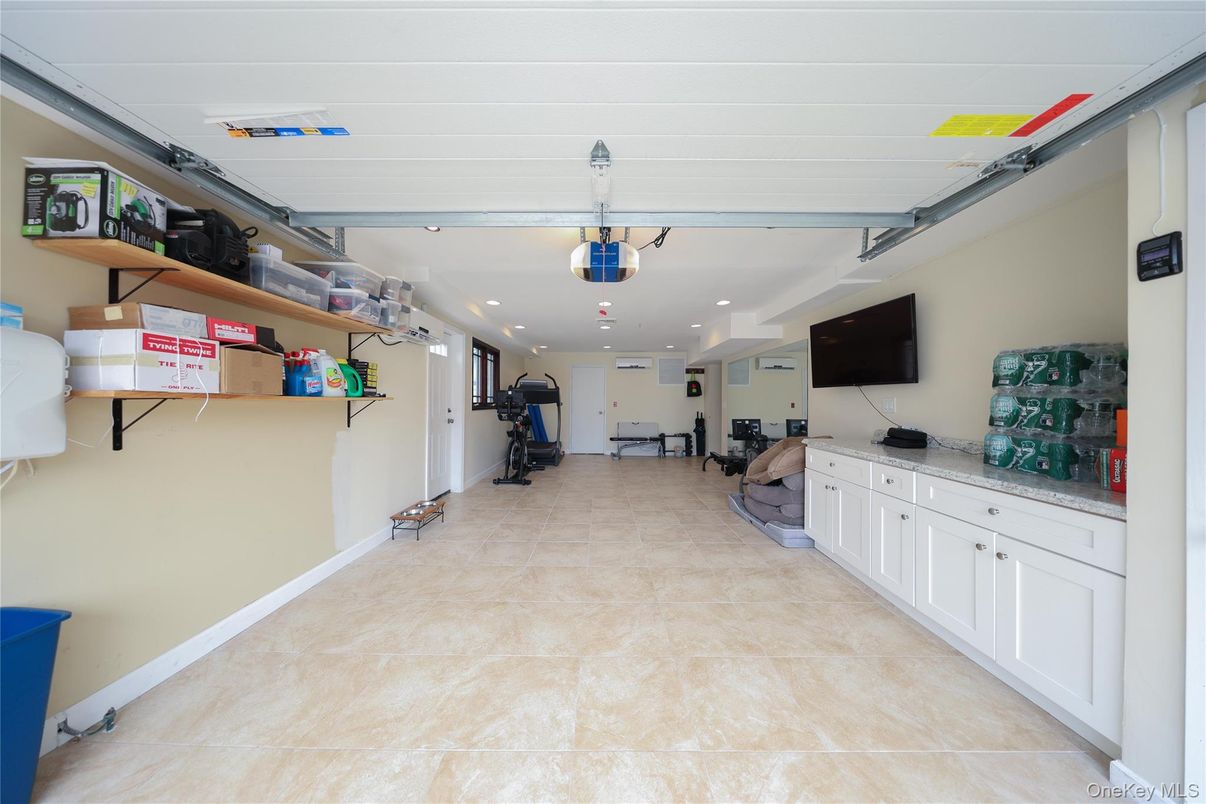 Interior, Recessed Lighting