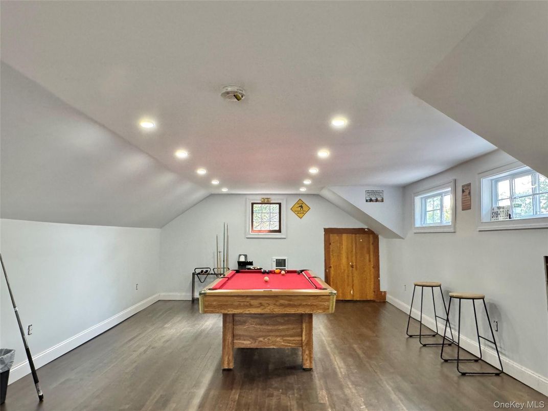 Billiard Table, Game Room, Interior, Recessed Lighting, Wood Texture Flooring