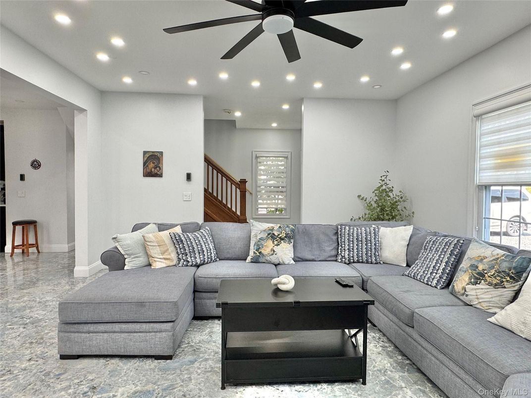 Interior, Living room, Recessed Lighting