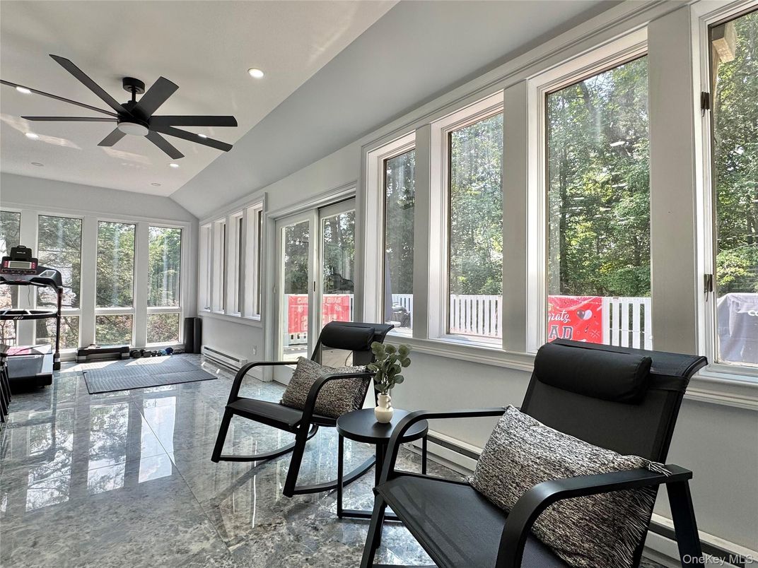 Interior, Recessed Lighting, Sun Room