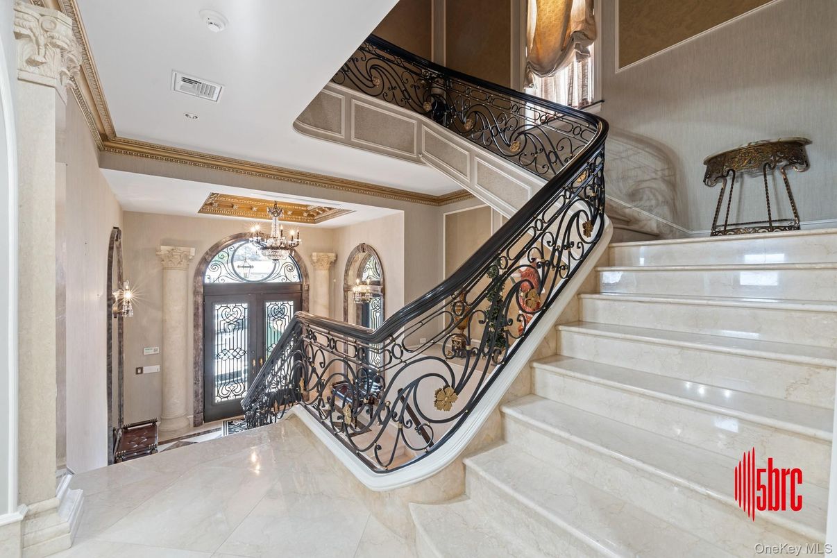Chandelier, Interior, Recessed Lighting