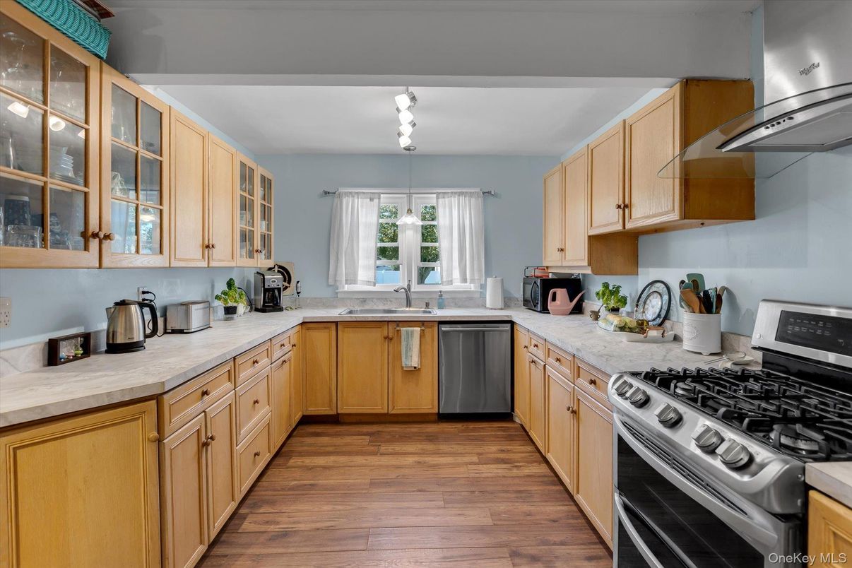 Interior, Kitchen, Wood Texture Flooring