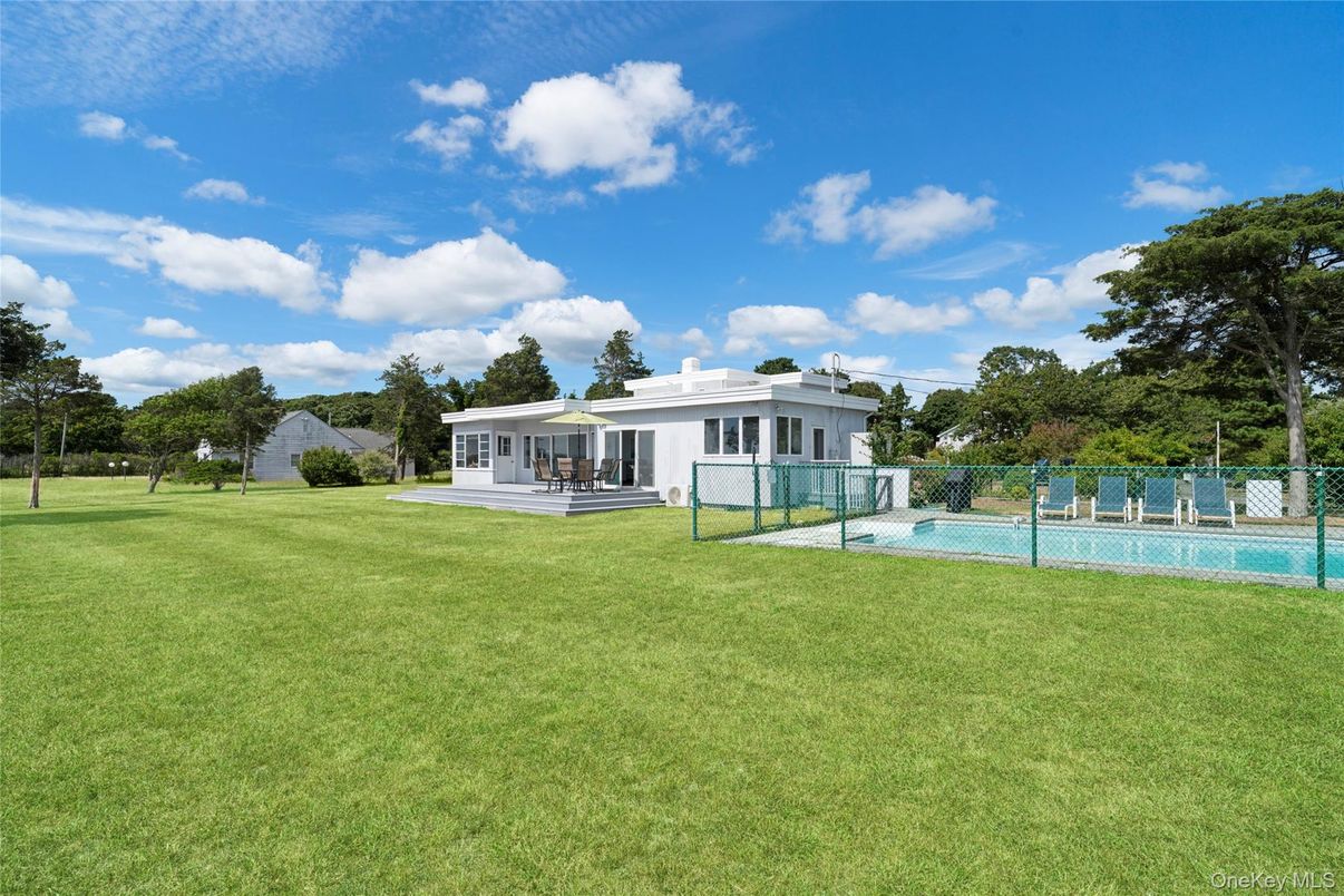 Backyard, Exterior, Pool