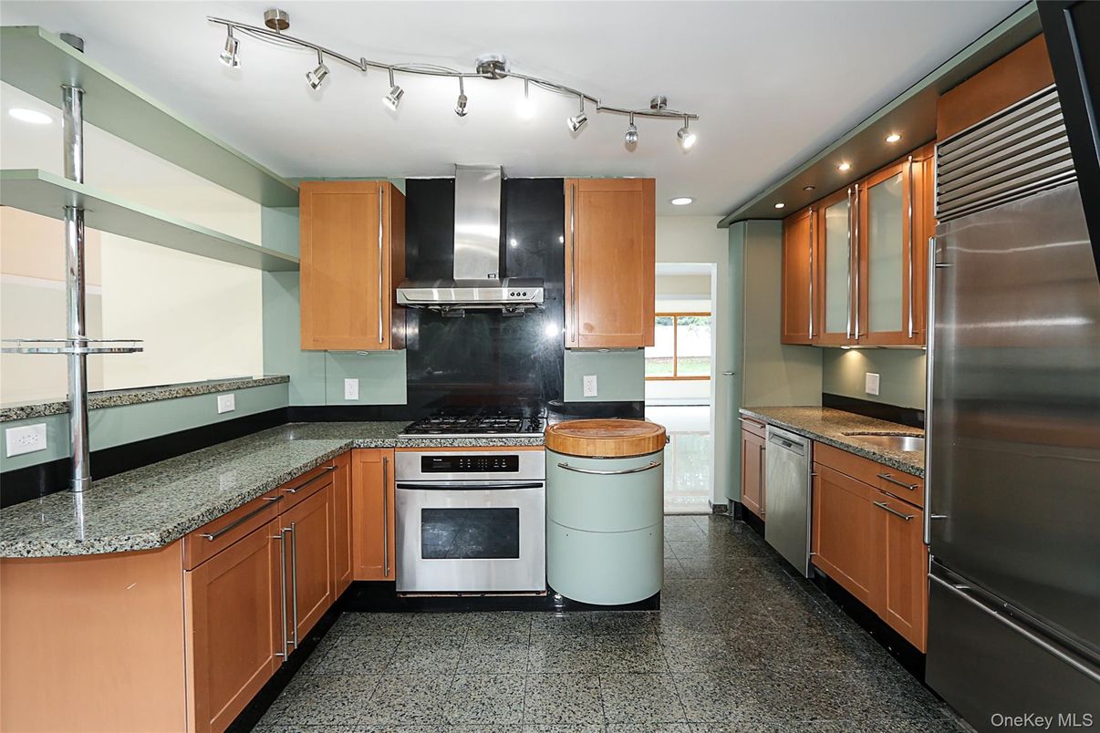 Interior, Kitchen, Recessed Lighting, Stainless Steel Appliances