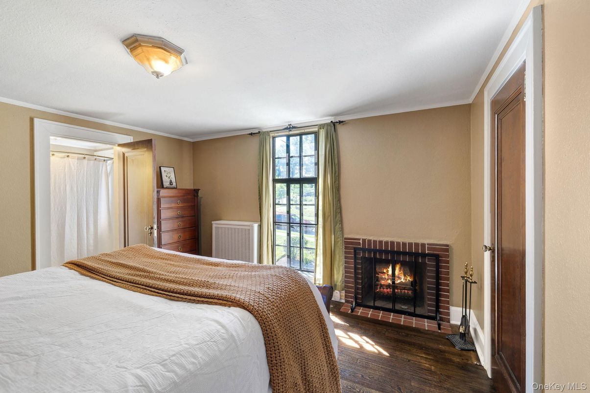 Bedroom, Fireplace, Interior, Wood Texture Flooring