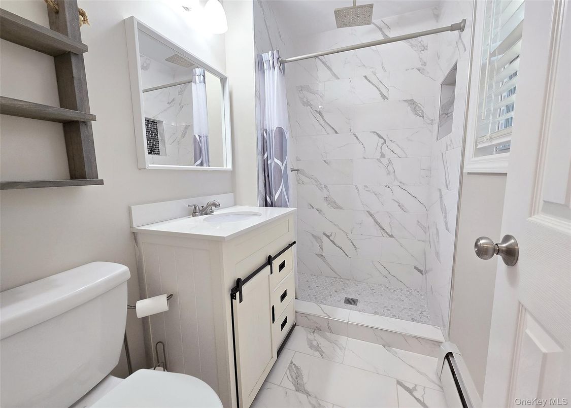 Bathroom, Interior, Marble, Marble Walls