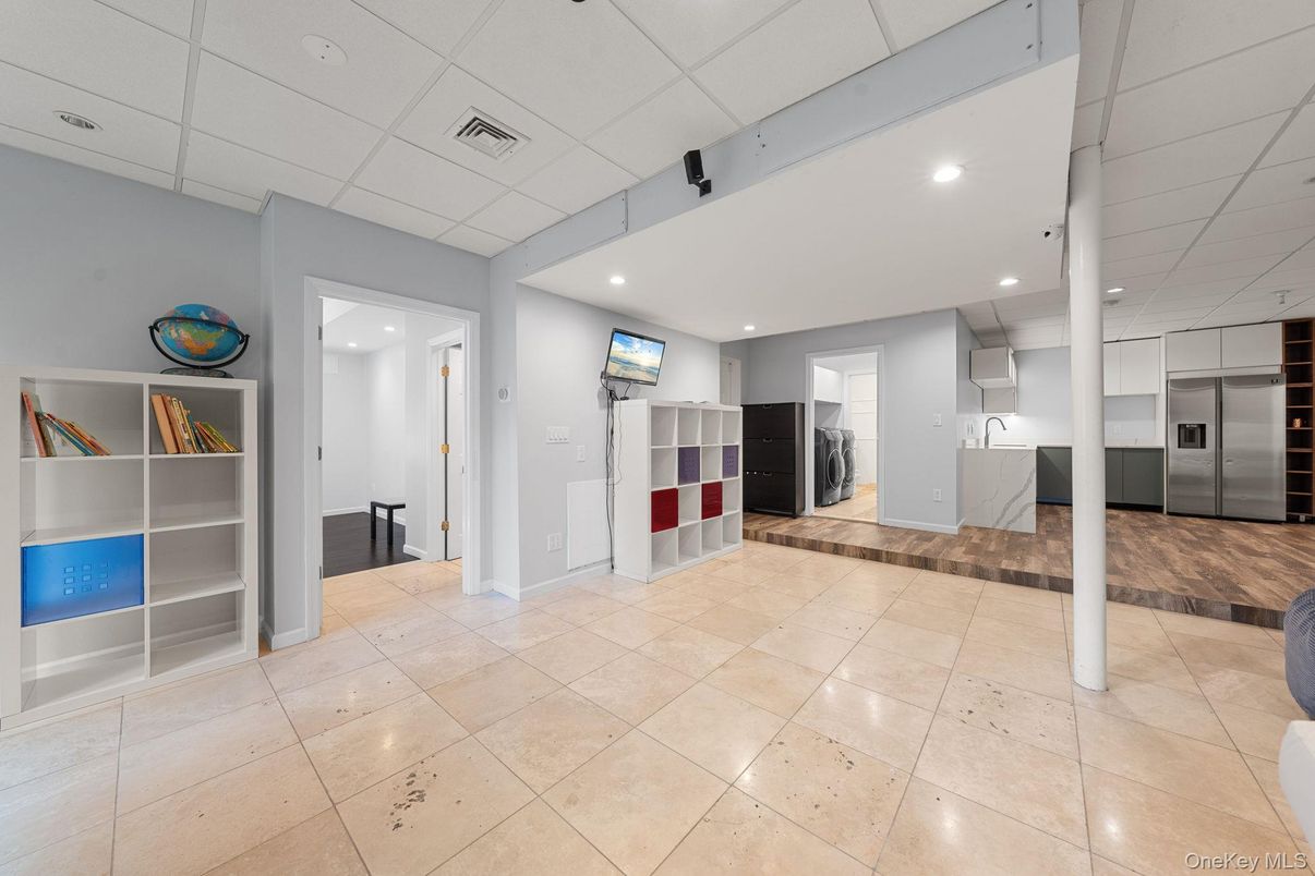 Interior, Recessed Lighting