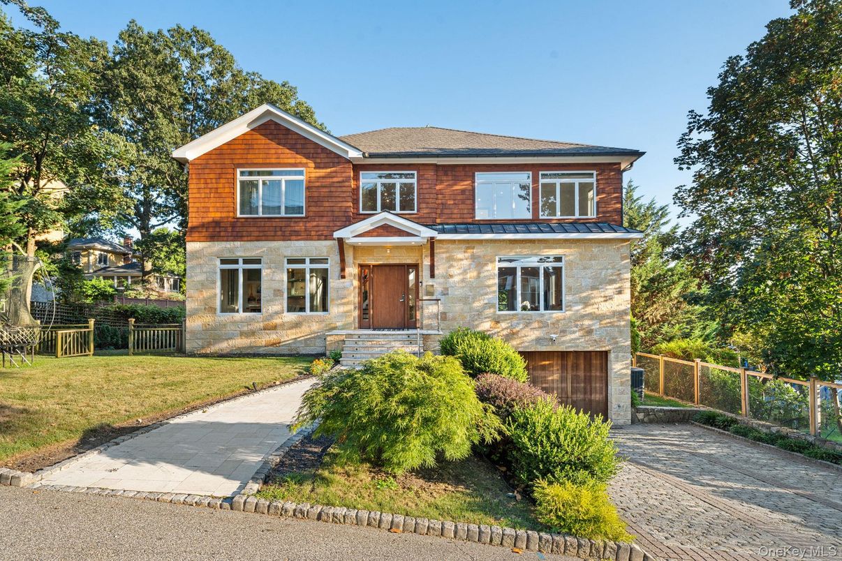 Exterior, Facade, Brick Traditional