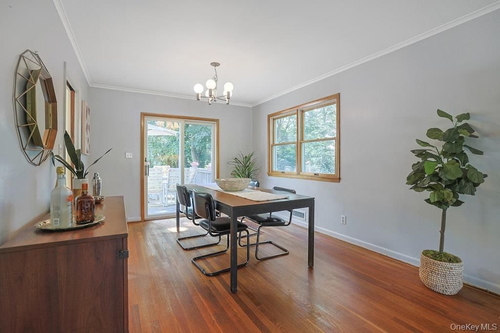 Chandelier, Dining room, Interior, Wood Texture Flooring