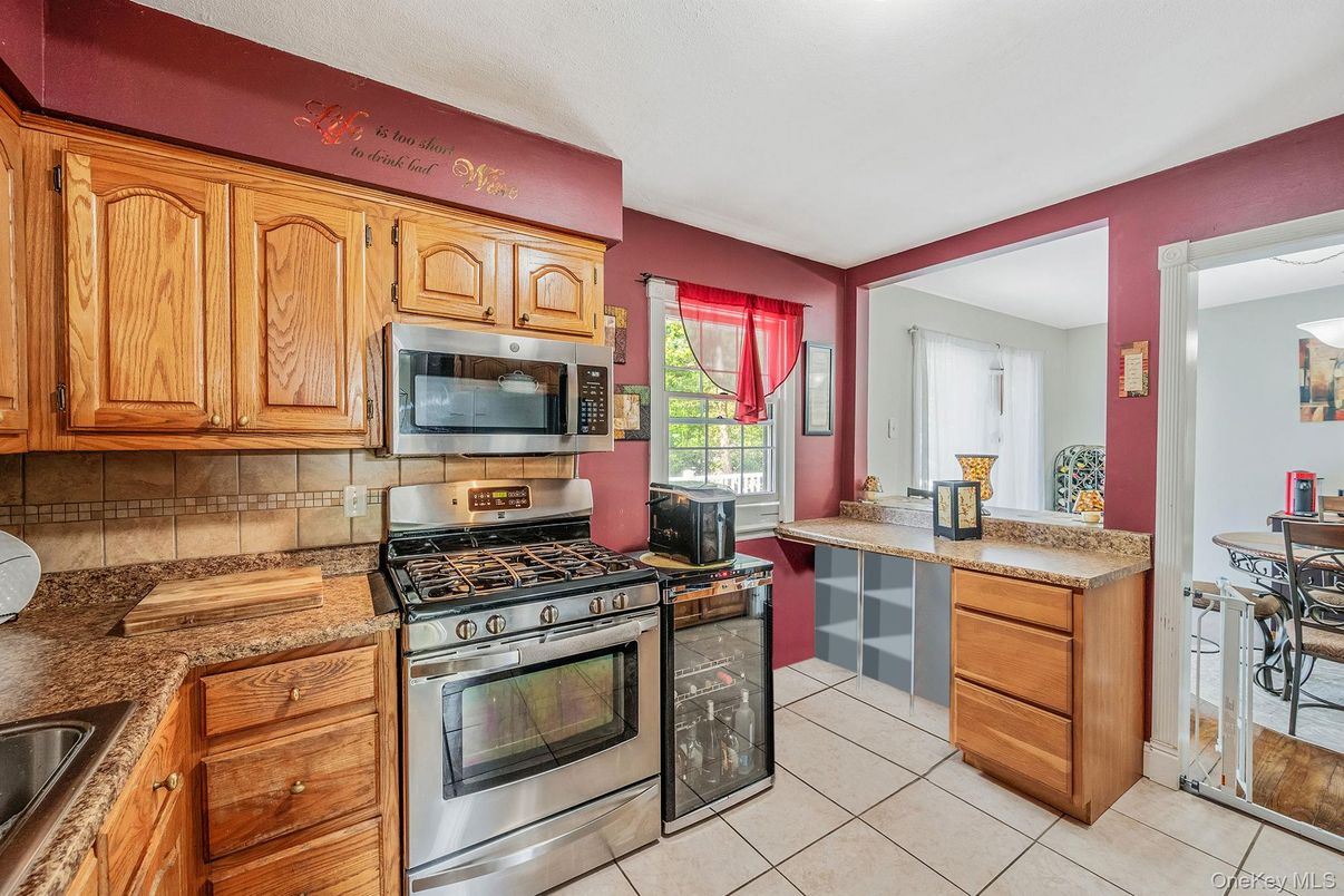 Interior, Kitchen, Stainless Steel Appliances