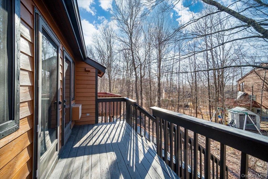 Exterior, Wood Texture Flooring