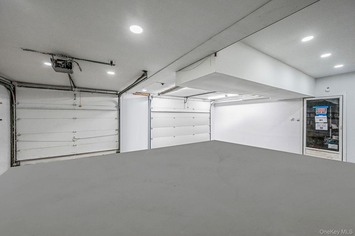 Garage, Interior, Recessed Lighting
