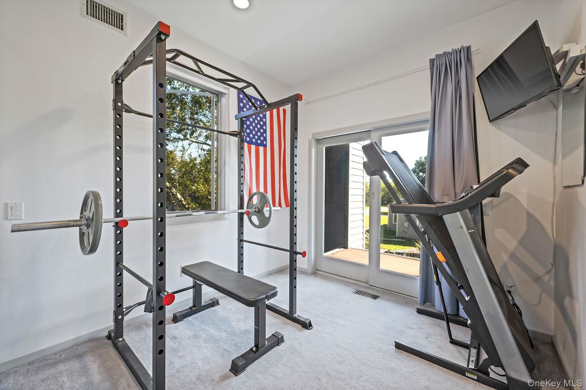 Fitness Equipment, Interior, Recessed Lighting