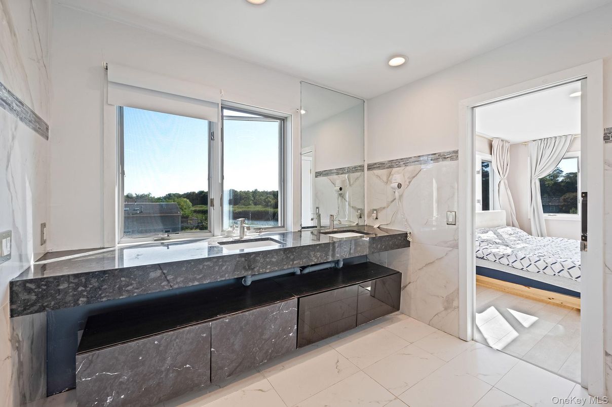 Bathroom, Interior, Marble Walls, Recessed Lighting