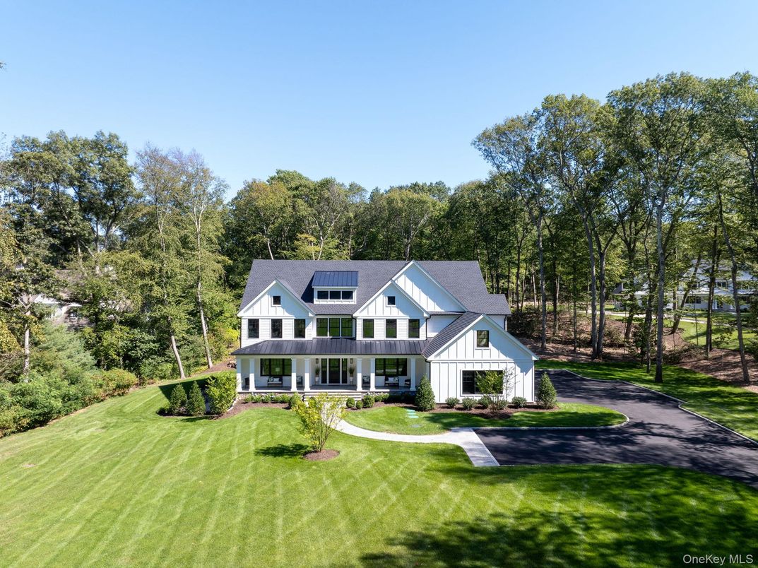 Backyard, Exterior, Facade, Farmhouse