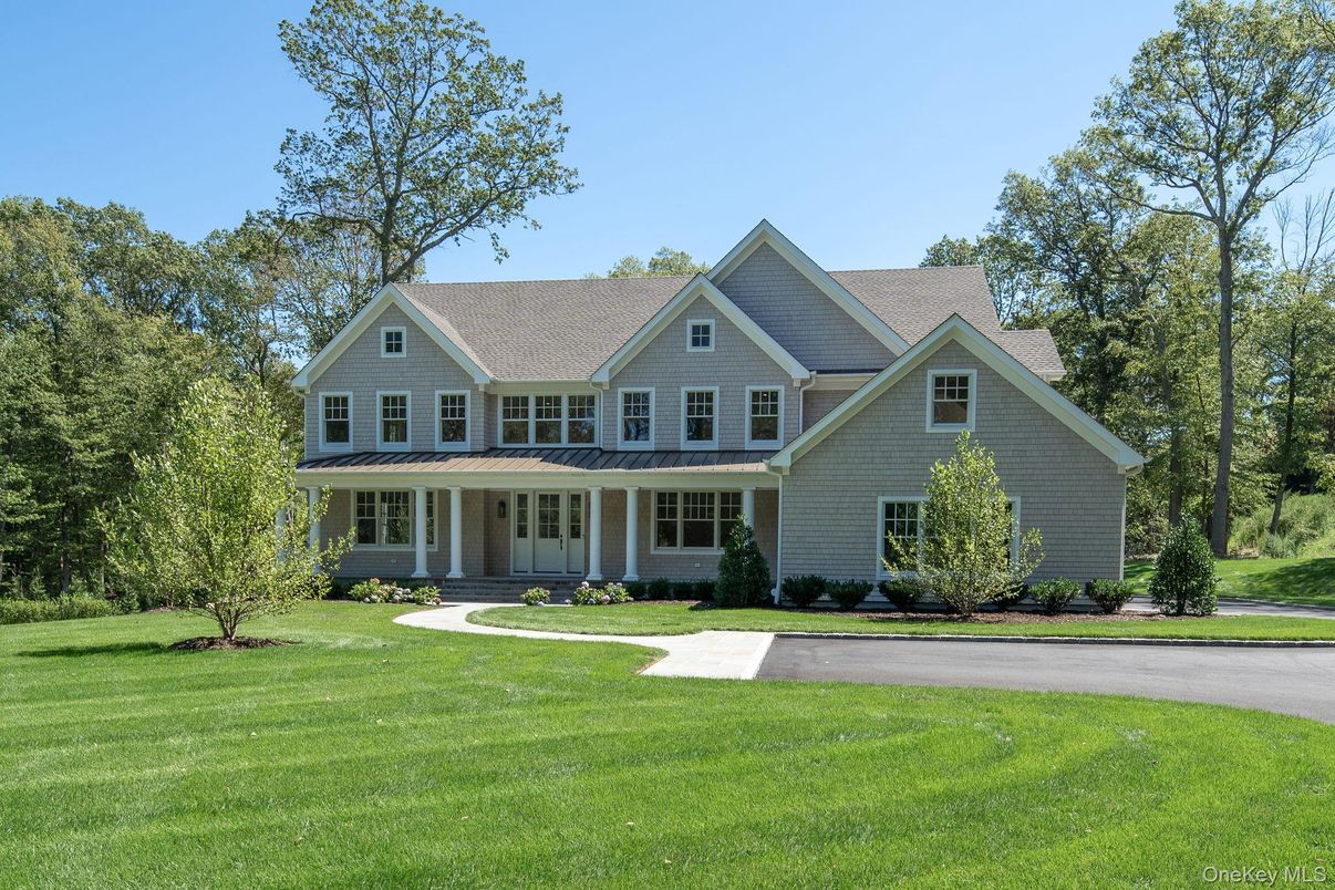 Backyard, Exterior, Facade, Farmhouse