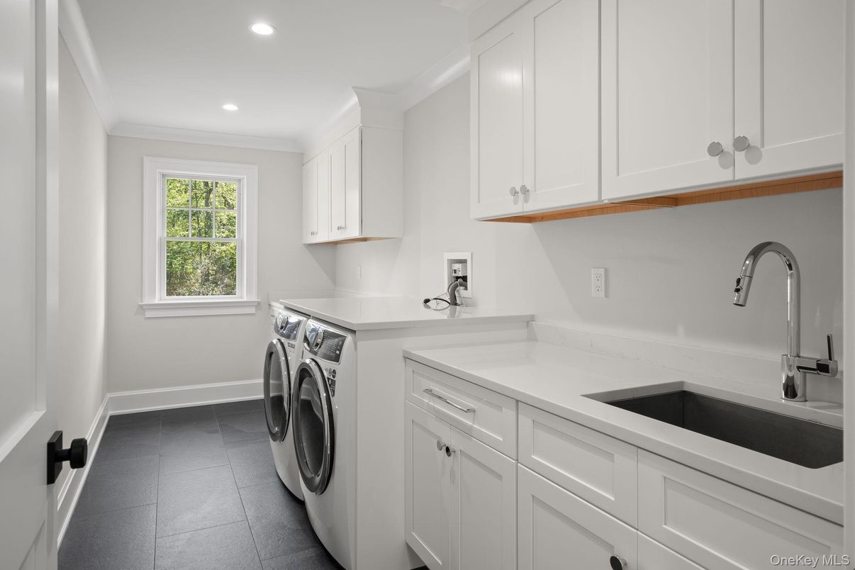Interior, Recessed Lighting, Washer