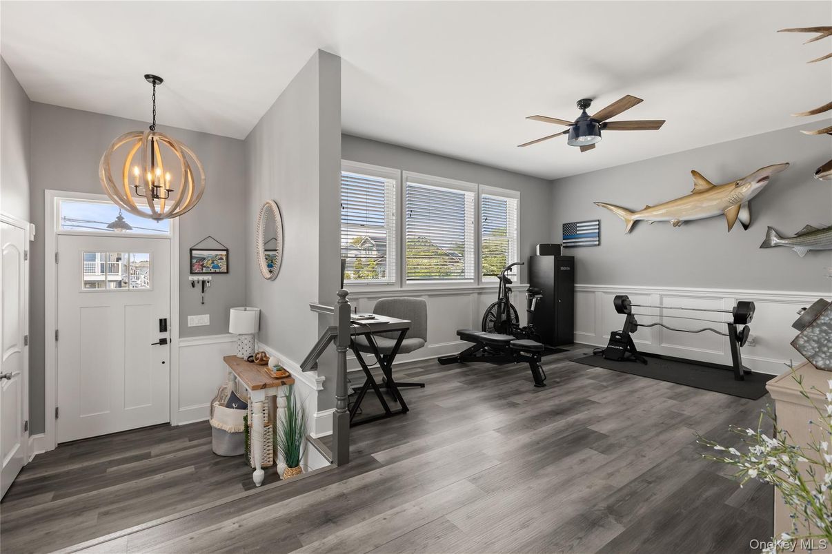 Chandelier, Fitness Equipment, Interior, Pendant Lights, Wood Texture Flooring
