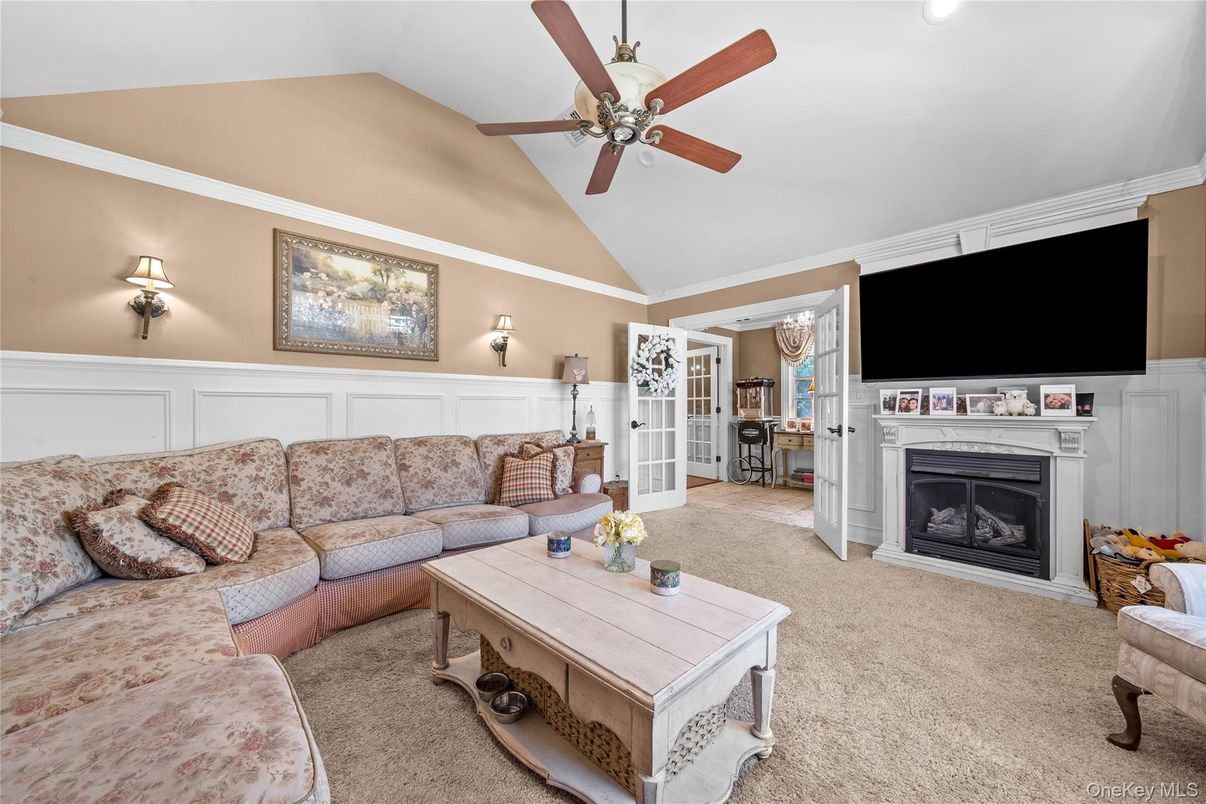 Fireplace, Interior, Living room