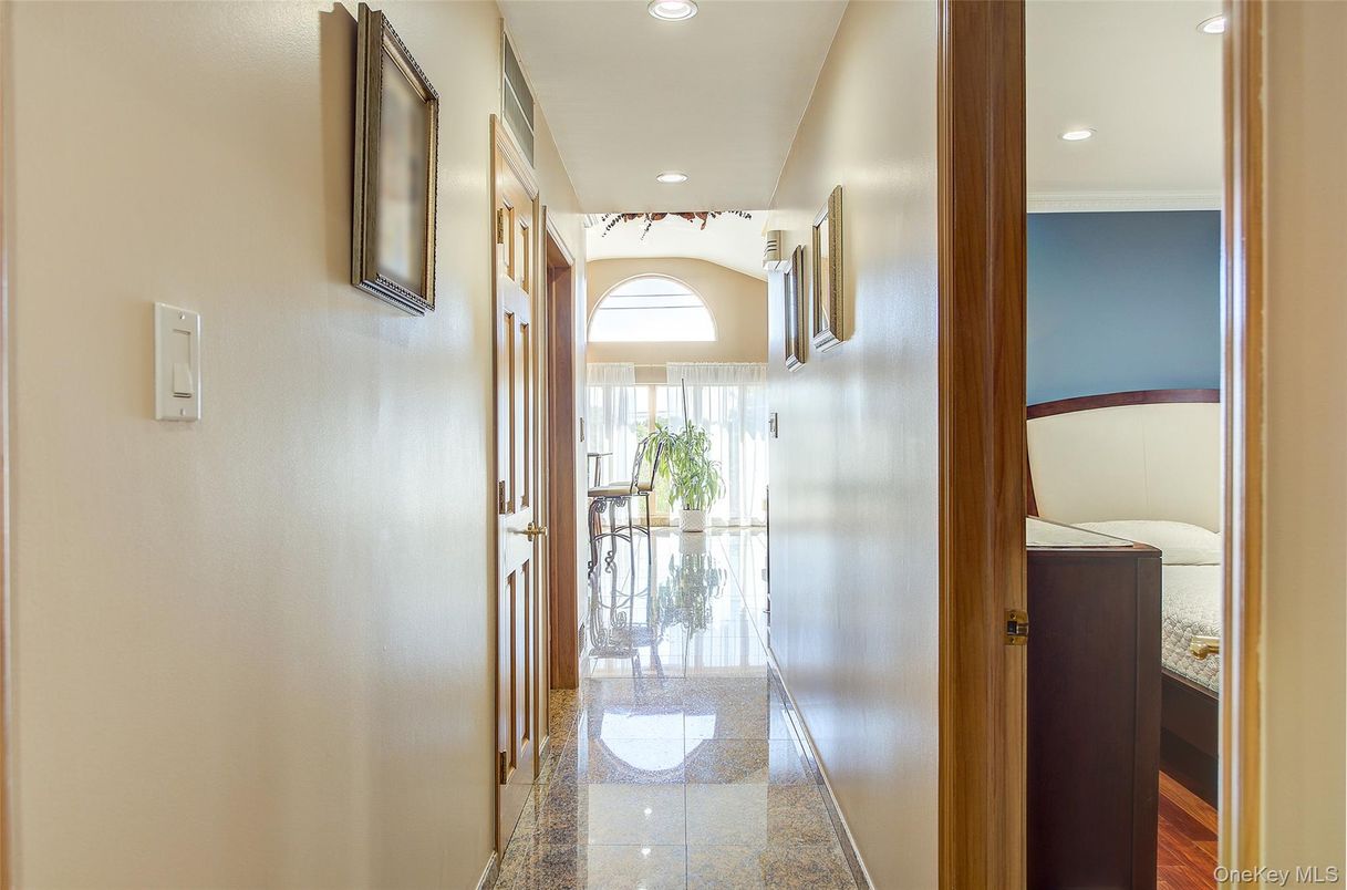 Interior, Recessed Lighting, Washer