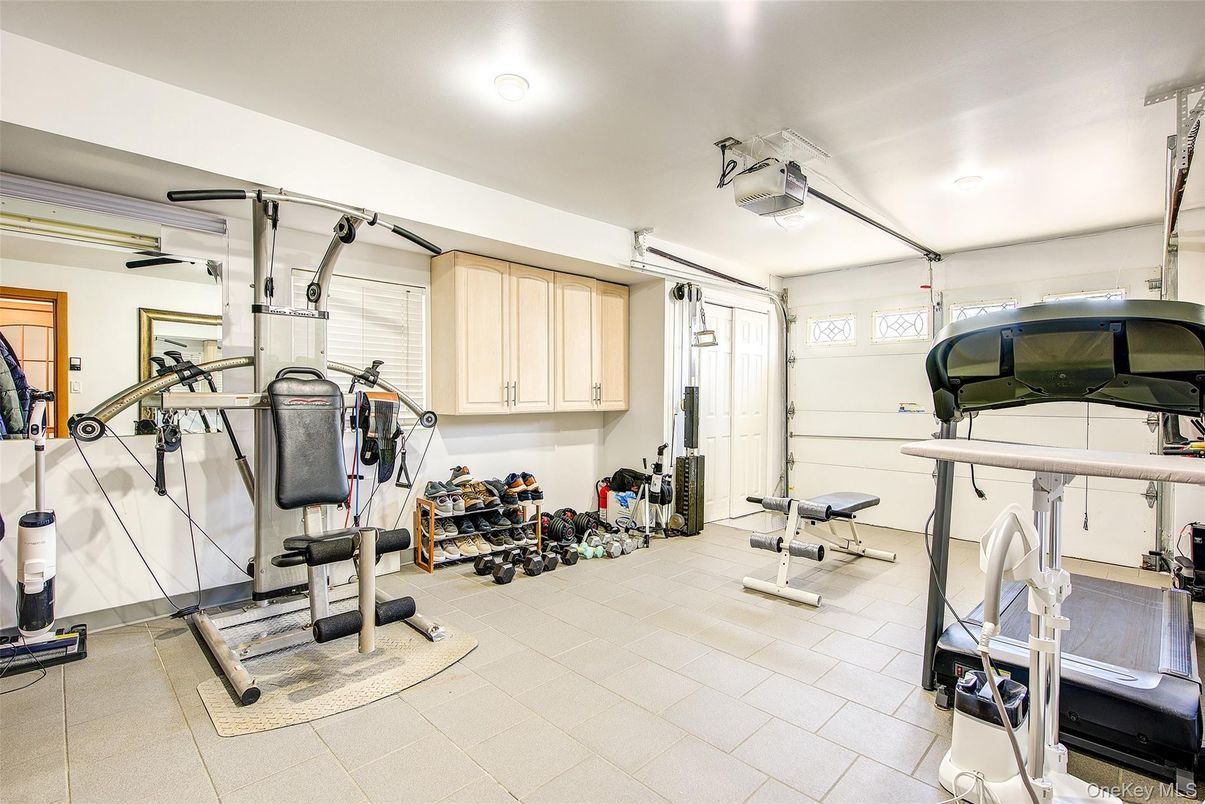Fitness Equipment, Garage, Interior