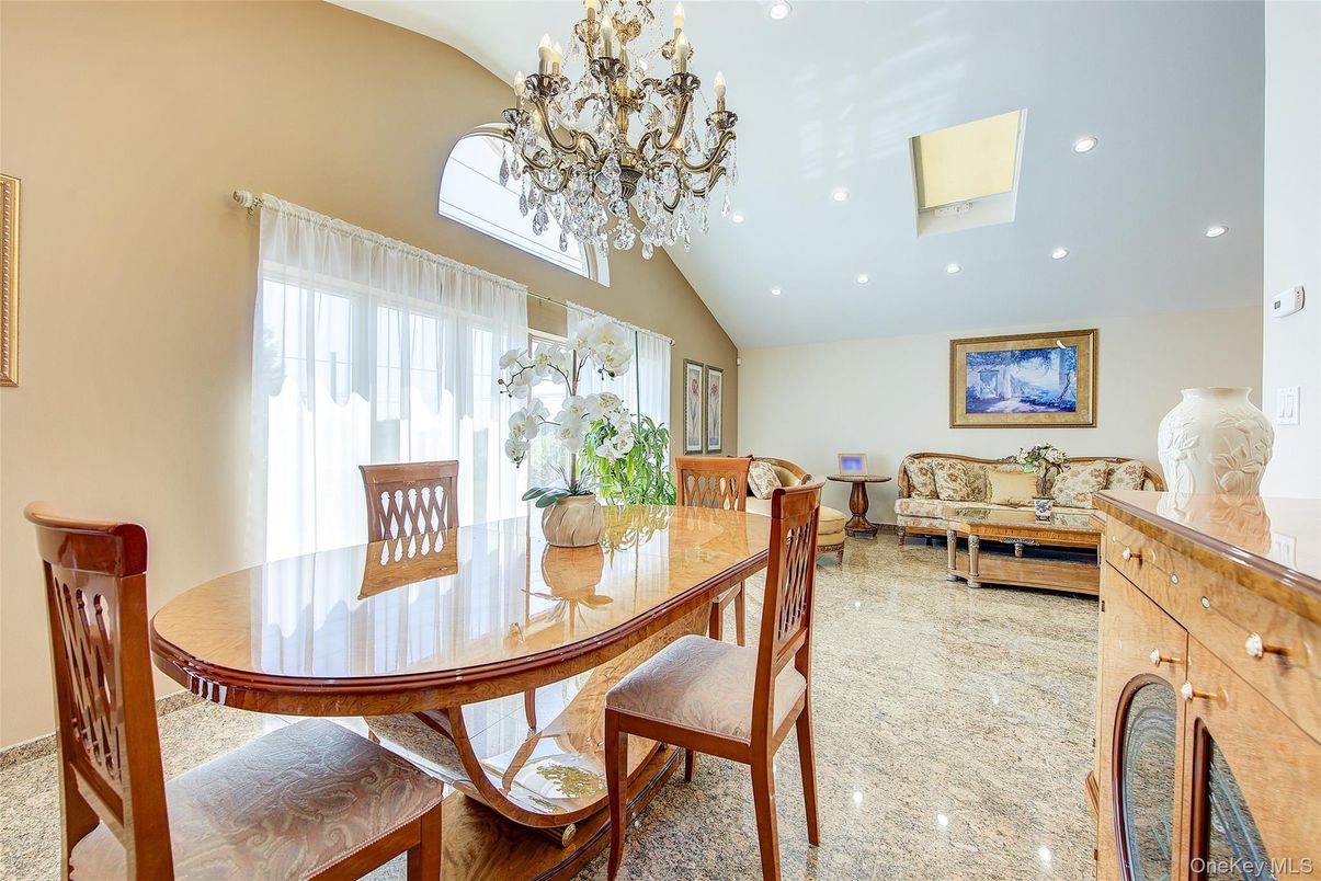Chandelier, Dining room, Interior, Living room, Recessed Lighting