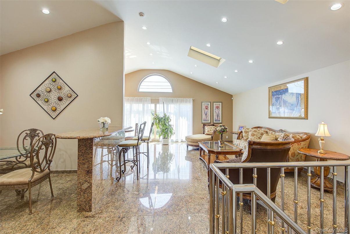 Interior, Recessed Lighting