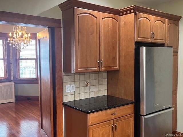 Chandelier, Interior, Kitchen, Wood Texture Flooring