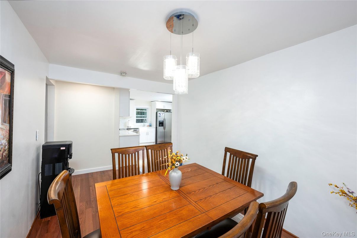 Chandelier, Dining room, Interior, Kitchen, Pendant Lights, Wood Texture Flooring