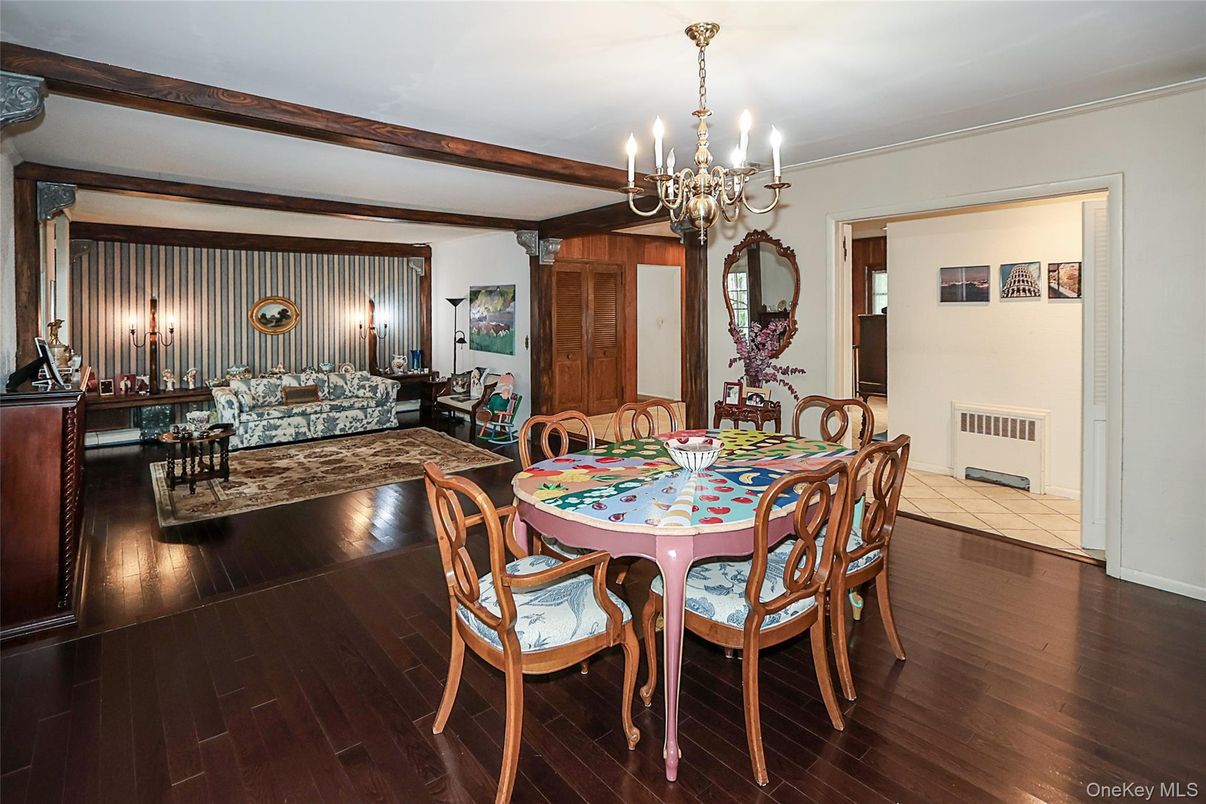 Chandelier, Dining room, Interior, Living room, Wood Texture Flooring