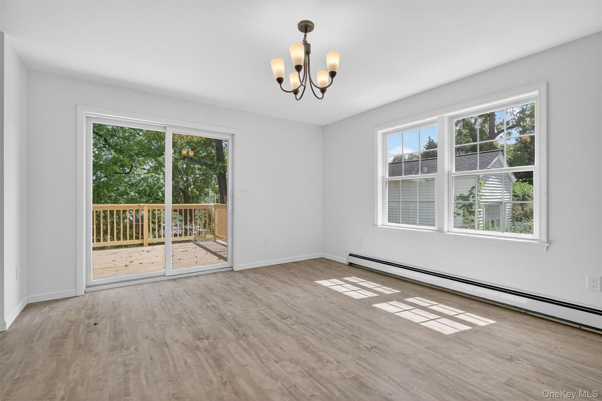 Chandelier, Empty room, Interior, Wood Texture Flooring