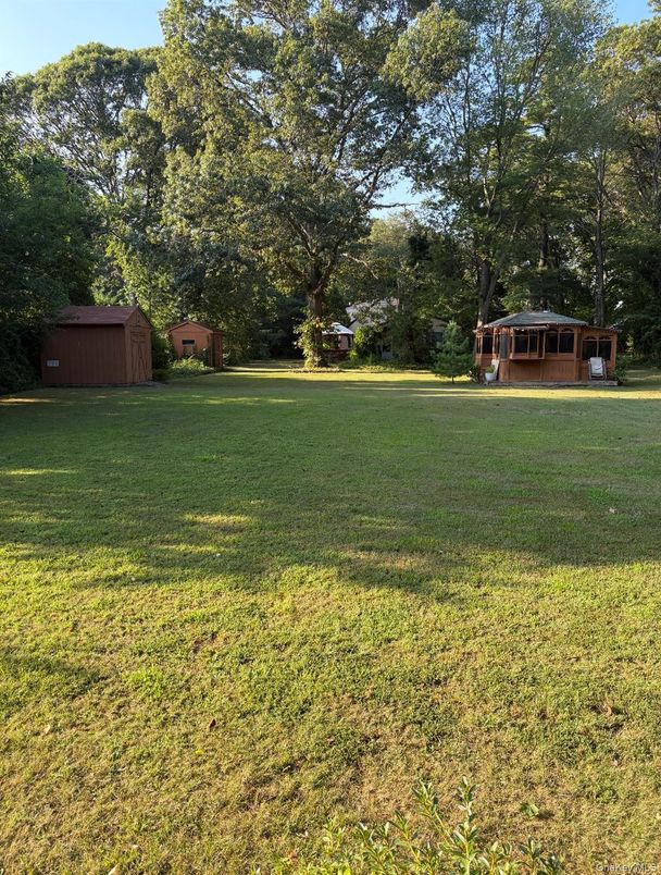 Backyard, Exterior, Hot Tub